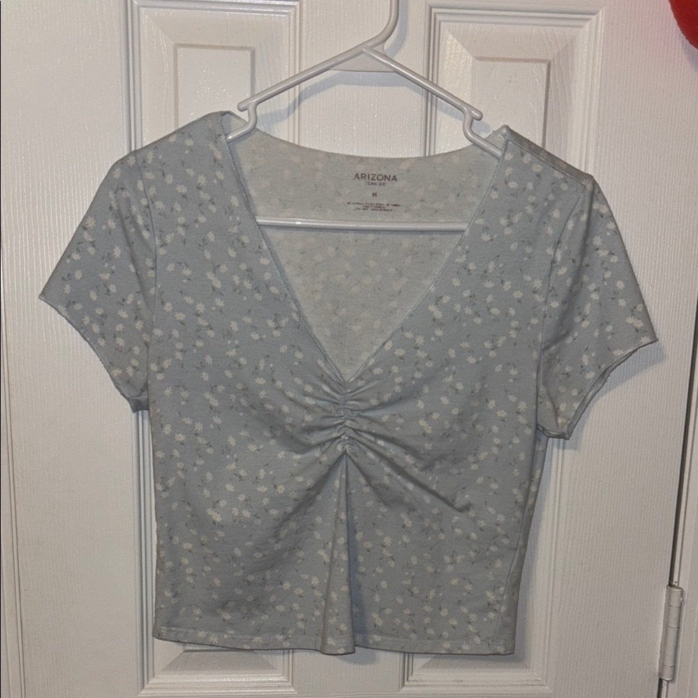 Arizona Jean Company Light Blue Floral Blouse